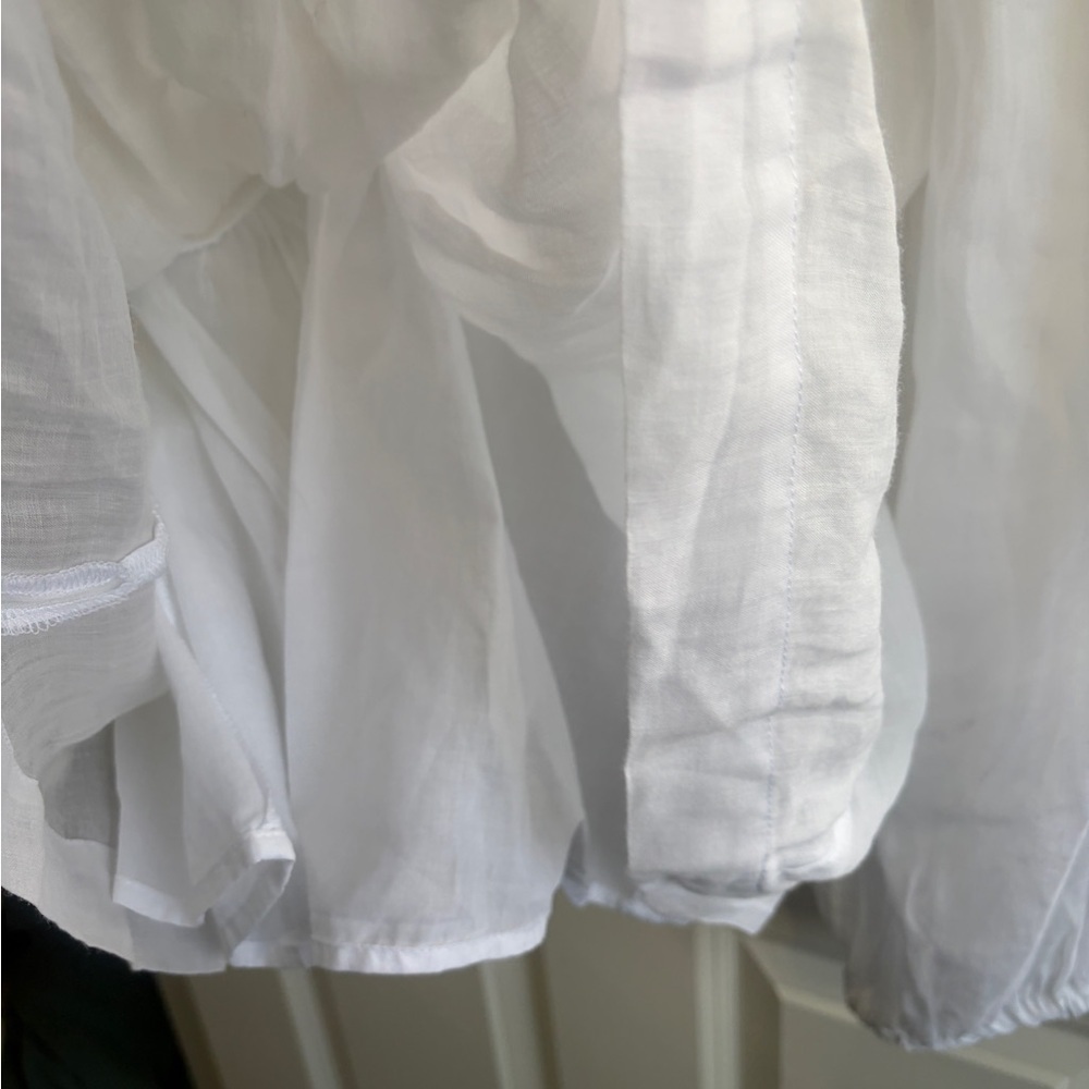 Banana Republic White Blouse with Puff Sleeves - Picture 5 of 11